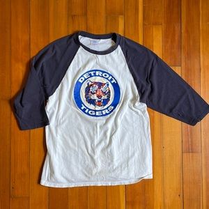 Detroit Tigers vintage raglan shirt